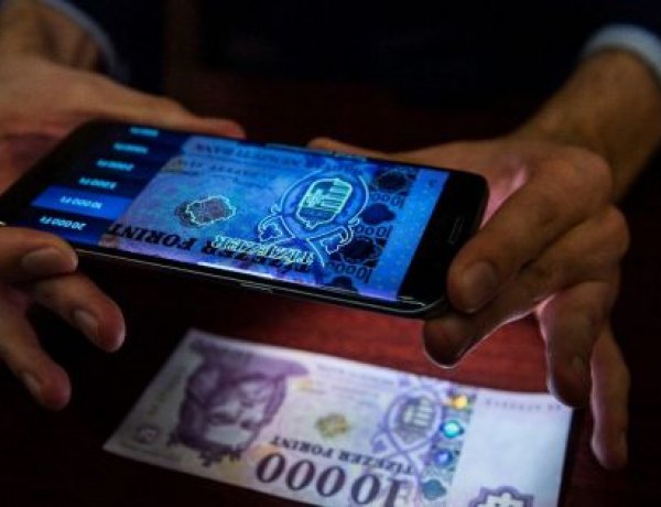 Mindenki számára elérhető a ForintApp – Ingyenes a bankjegyfelismerő applikáció