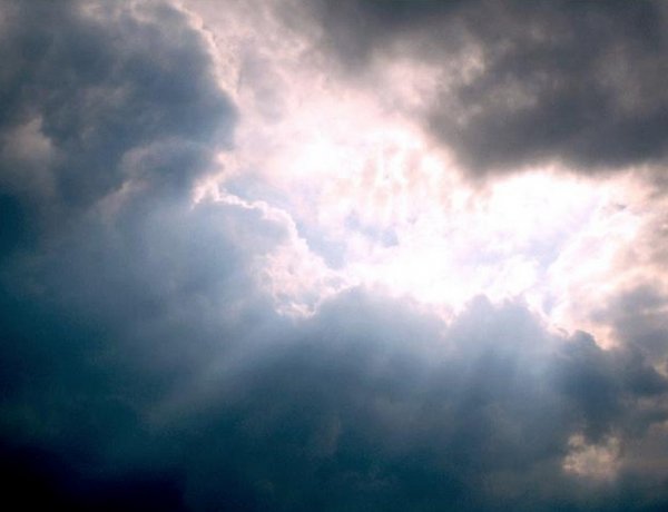 Még a nap is kisüt karácsonykor - Napsütéses időre számíthatunk