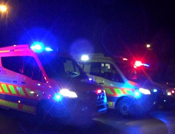 Egy perces szirénázással köszöntötték a 2020-as esztendőt a nyíregyházi mentők 