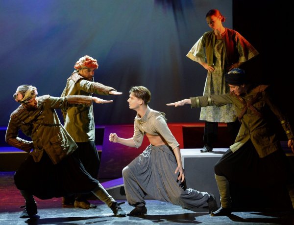 Ezeregyéjszaka – Papp Dániel és Kirády Marcell a Sziesztában meséltek a darabról