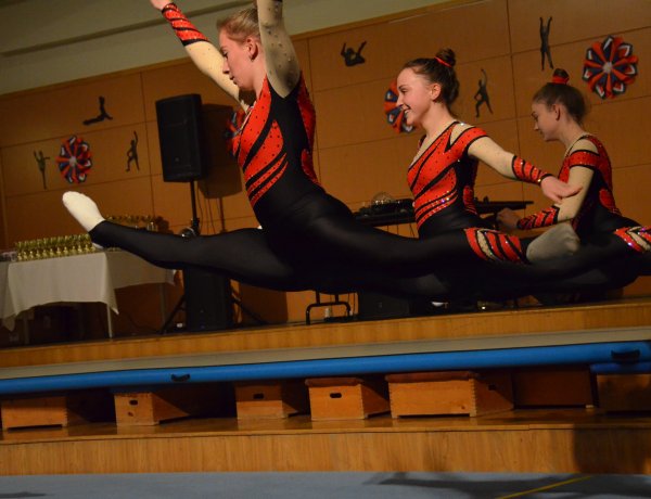 Díjkiosztó Gála - volt mit ünnepelnie a nyíregyházi aerobik csapatnak a 2019-es év után! 