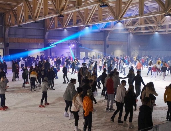 Retro Ice Party Nyíregyházán – Fantasztikus volt a hangulat a Jégpályák Éjszakáján