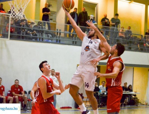 Jó forma, jó játék, sok pont - simán nyert az NB-II-ben a NYÍKSE