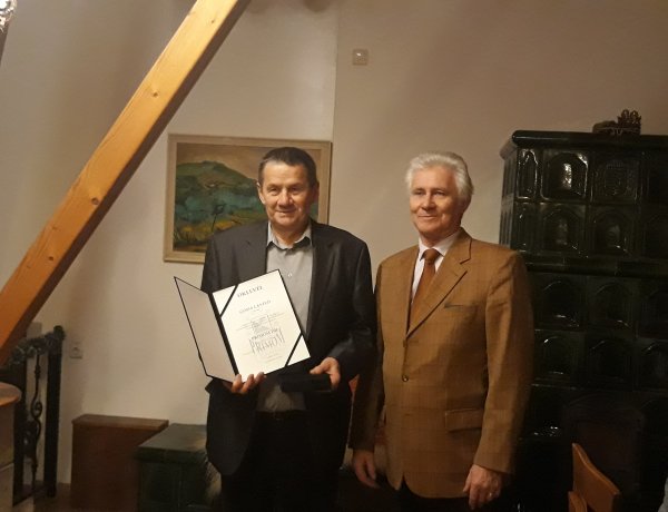 Évértékelés a díjátadás a PRIMOM Alapítvány kuratóriumának évzáró ülésén