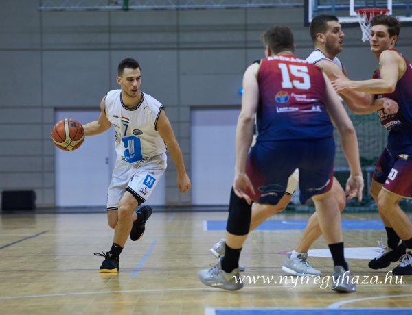 Győzelem Miskolcon - visszavágtak a kosarasok a Hepp-kupa vereségért