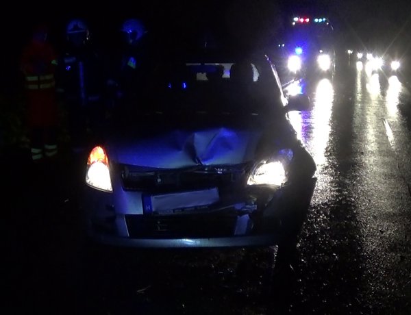 Két személygépkocsi ütközött a 4911-es számú főúton, jelentős az anyagi kár