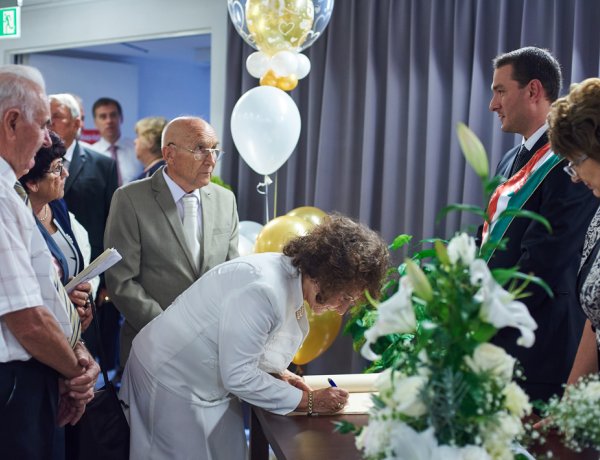 Szerelem a levegőben, nem csak Valentin-napon - Nőtt a házasságkötési kedv