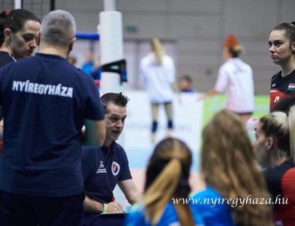 Szakítás - Szerződést bontott a Fatum Nyíregyháza Hollósy László vezetőedzővel