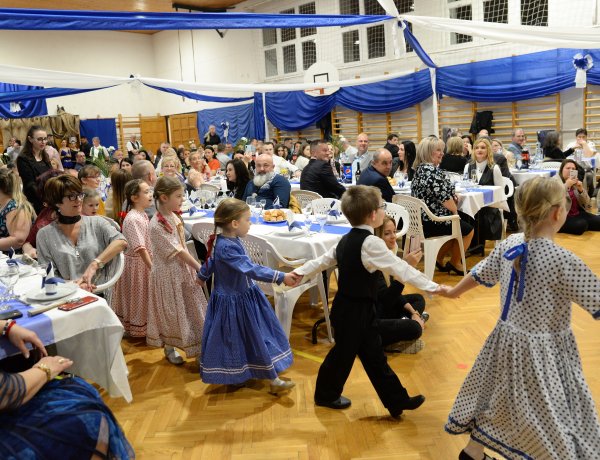 Alapítványi bált szervezett az Északi Eszterlánc Óvoda Nyitnikék Tagintézménye