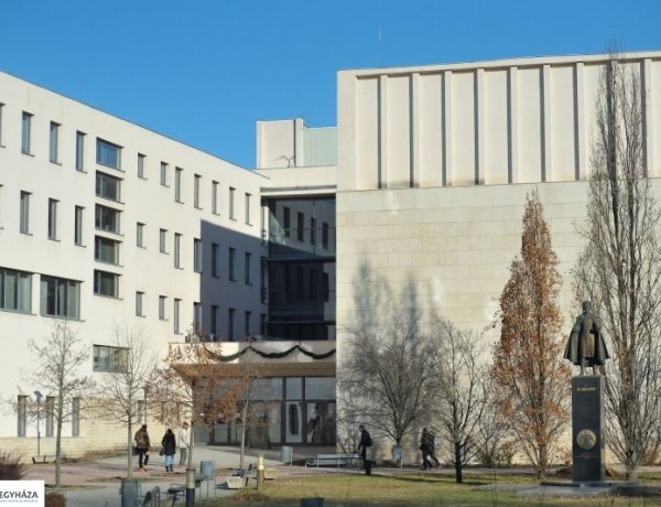 Könyvtári teadélután - folytatódik a programsorozat a Nyíregyházi Egyetemen