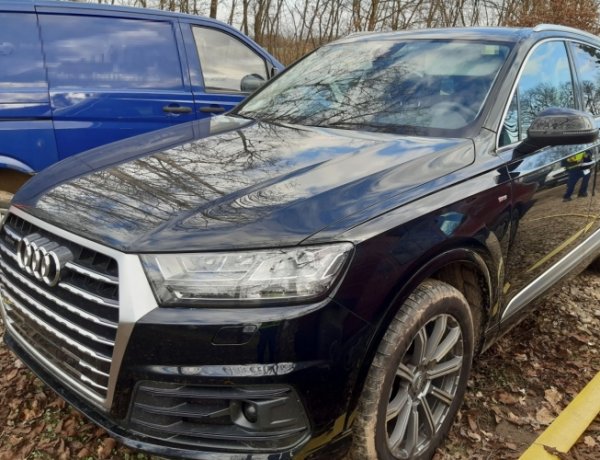 Körözött AUDI Q7 Beregsuránynál – Szakértők segítségével azonosították a jármű eredetét