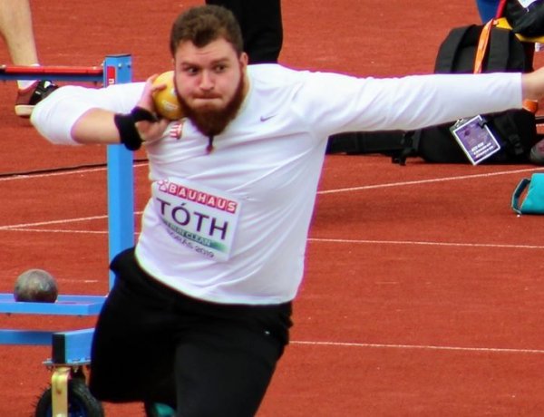 Tóth Balázs nyerte a súlylökést a fedettpályás országos bajnokságon