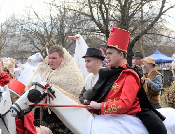 Pillanatképek a Disznótoros Fesztivál második napjáról! - Elűzték a telet, jöhet a tavasz!