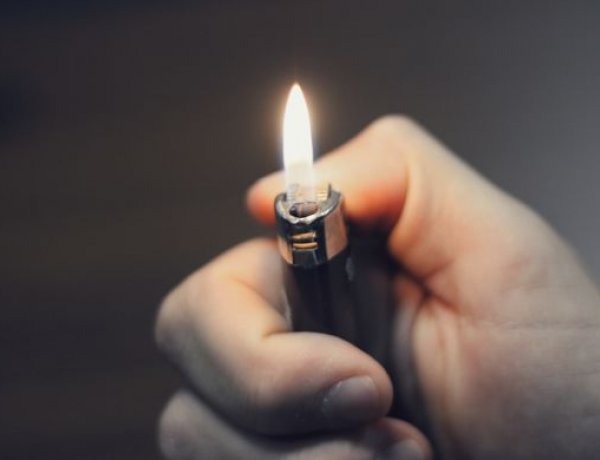 Öngyújtóval támadt osztálytársára egy nyíregyházi középiskolás