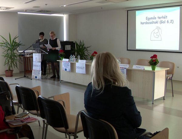 „A rák ellen együtt, egymásért” címmel tartott előadást az Egészségfejlesztési Iroda
