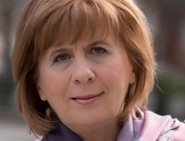 Kováts Judit Artisjus Irodalmi Díjas – Próza kategóriában nyíregyházi íróé lett a díj!