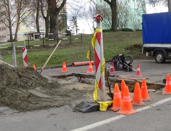Forgalomkorlátozás az Ungvár sétányon, fokozott figyelemmel közlekedjenek!