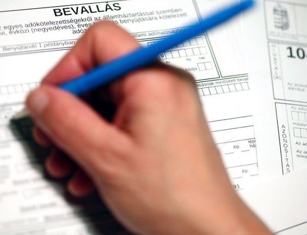 A Nemzeti Adó- és Vámhivatal nem kér igazolást az szja-bevallási tervezethez