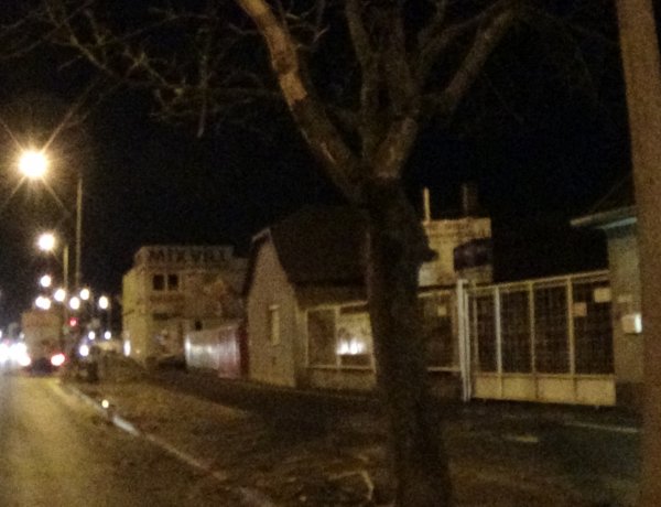 Leszorította egy jármű a szemből érkezőt a Debreceni úton, balesetet okozott