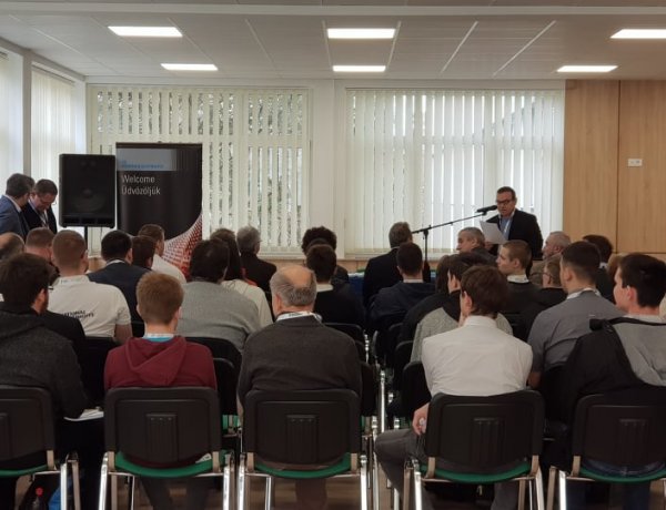 I. Országos Ipari Elektronikai Kreativitási Versenyt tartottak a Bánkiban