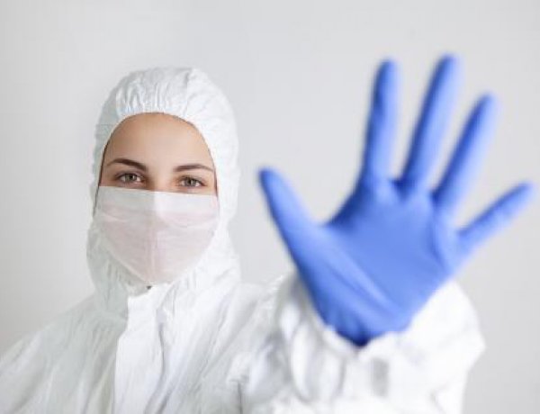 Diagnosztizálták az ötödik koronavírus-fertőzöttet – idős, magyar, beteg férfi