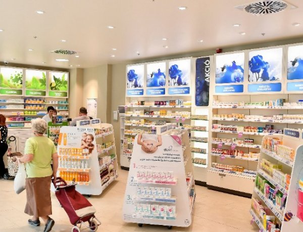 Lesz elég élelmiszer a boltokban, és elegendő gyógyszer a patikákban