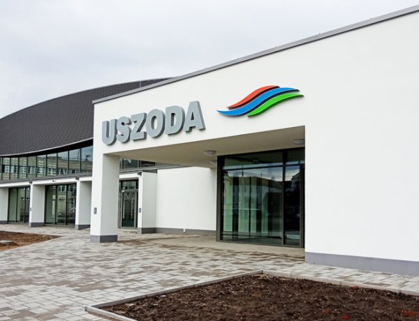 Komplex lesz a nemsokára nyíló uszoda - Sportolókkal indul a tesztüzem 