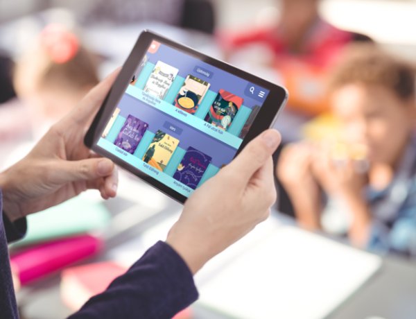 Pár nap kell az iskoláknak a digitális munkarendrevaló átállásra