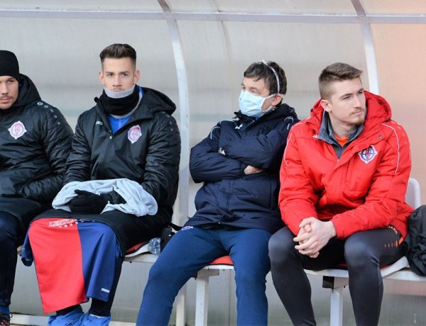 Nyár közepéig tarthat a labdarúgó bajnokság - ha folytatódhat egyáltalán