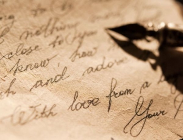  Emlékeket tollhegyre! Pályázatot hirdet a Levéltár minden otthon maradó szépkorú részére!