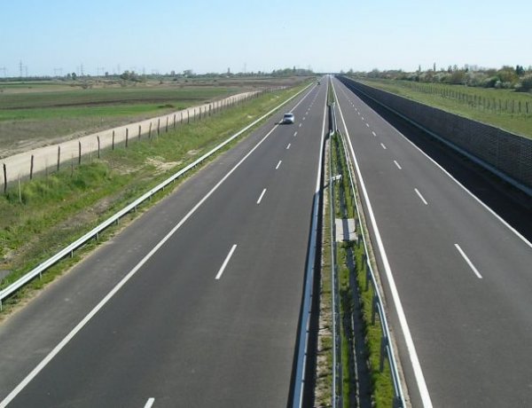 Baleset miatt lezárták az M3-as autópályát Ludasnál Nyíregyháza felé