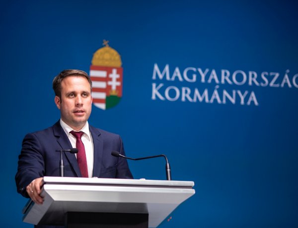 A csoportos megbetegedések szakaszát minden bizonnyal felváltják a tömeges megbetegedéseké