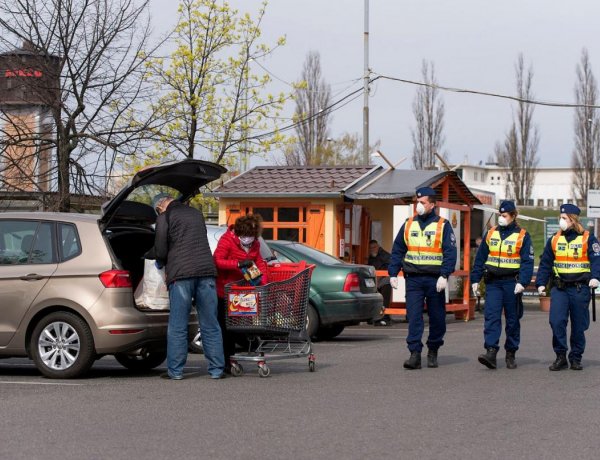 Országos tisztifőorvos: a kijárási korlátozás be fogja váltani a reményeket