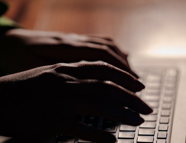 A koronavírus jelentősen hat az internet- és telefonhasználatra is