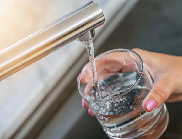 Nyírségvíz: biztonságos és olcsó az ivóvíz, mely a legszigorúbban ellenőrzött élelmiszer