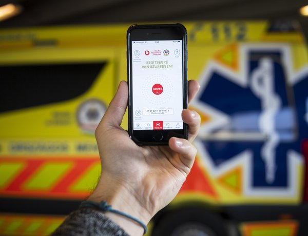 Koronavírus infógomb – Újdonságokkal bővül az ÉletMentő applikáció