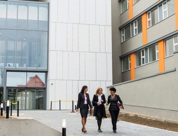 Látogatási tilalom – Korlátozott gyalogosforgalom a Jósa András Oktatókórházban