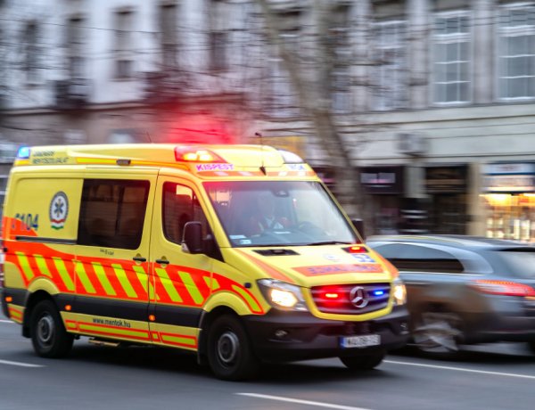 Hatvan speciális mentőegység dolgozik az országban          