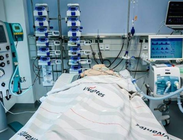 Felkészülnek a vidéki kórházak is, lélegeztetőgép kezelés oktatás is indult