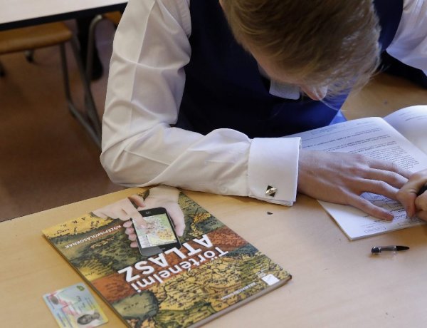 Az oktatási akciócsoport javaslata: idén csak az írásbeli érettségi vizsgákat tartanák meg