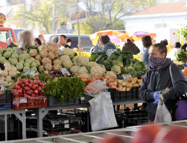 Húsvéti nyitvatartás a nyíregyházi piacokon – Nagypénteken is széles kínálat!