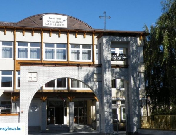 Szent Imrés adományok a Jósaváros és környékén élő rászoruló családoknak