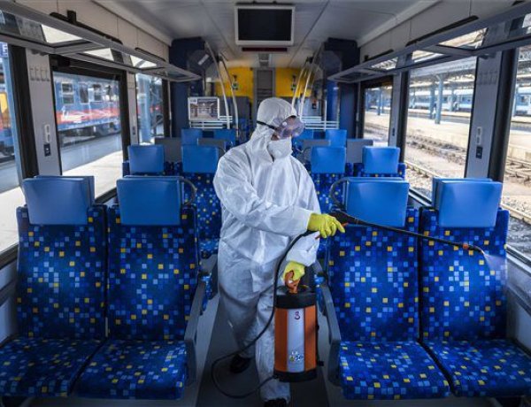 A MÁV naponta minden járművet fertőtlenít – Az állomásokra is kiemelten figyelnek!
