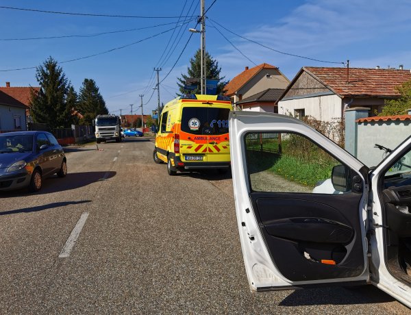 Nyírpazonyban is kerékpáros sérült meg - Egy kinyíló ajtónak ütközött