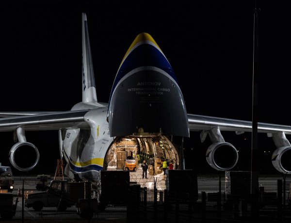 Több mint hárommillió maszk érkezett Magyarországra szerdán 