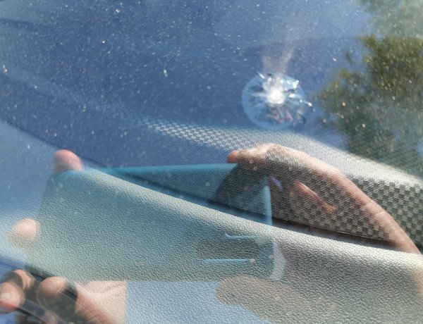 Felverődött kő okozott sérülést - A Korányin rendőröket hívtak