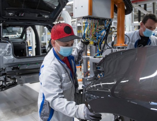 A gazdaság újraindítása után egyre több munkanélküli találhat újra állást