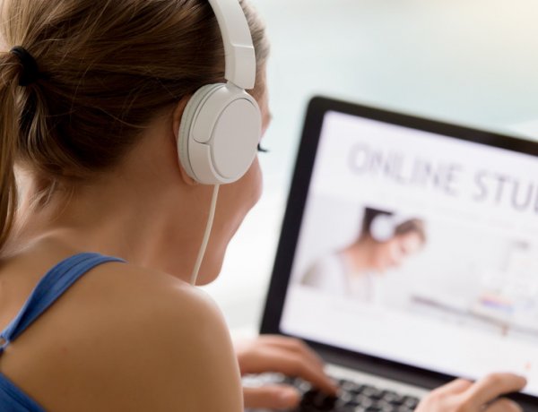 Négy vizsgaközpontban újraindult a járvány miatt leállított nyelvvizsgarendszer