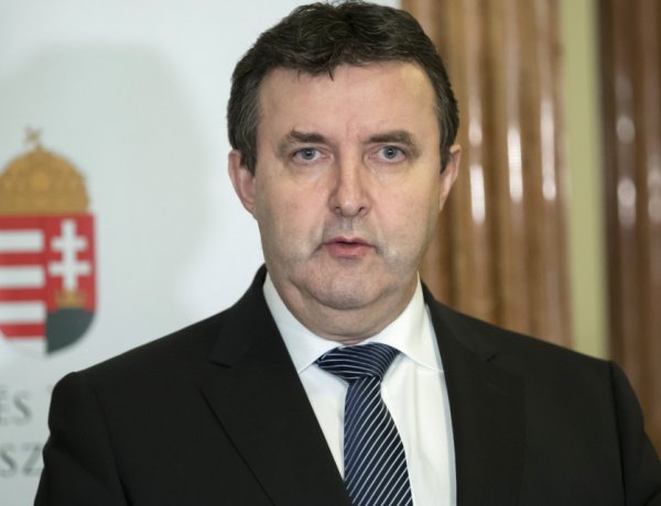 Palkovics László innovációs és technológiai miniszter: megbirkózunk a válsággal