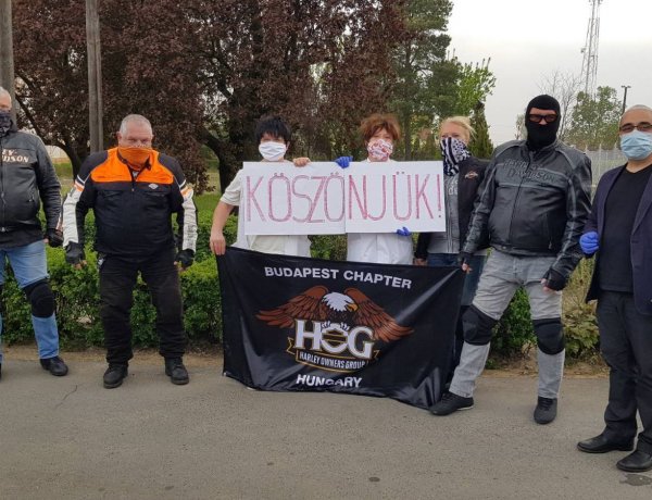 Motoros összefogással 18 900 védőmaszkot szállítottak ki országszerte